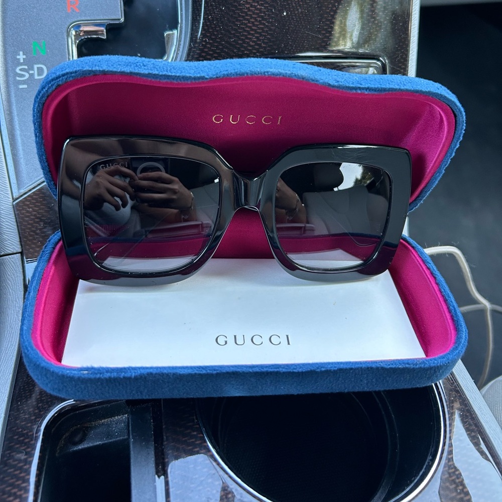 Gucci sunglasses